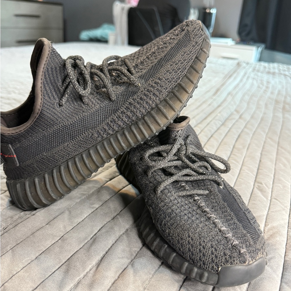 Adidas Men's Charcoal Gray Sneakers